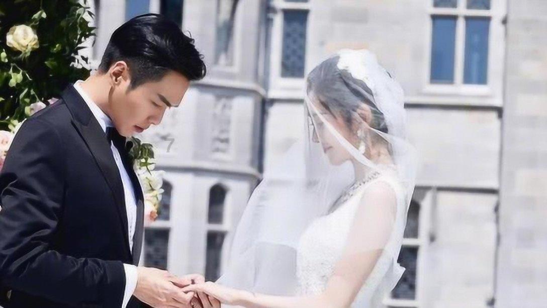 救援跳绳女孩